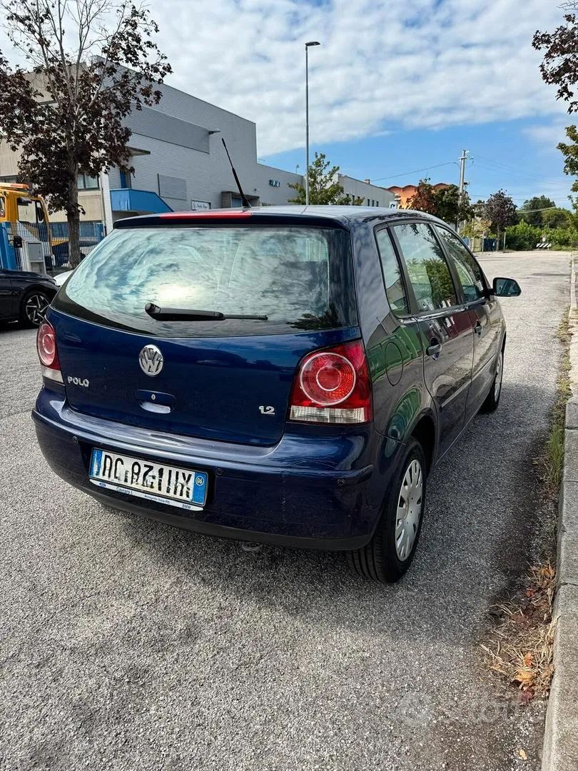 Volkswagen Polo 2006 photo 5