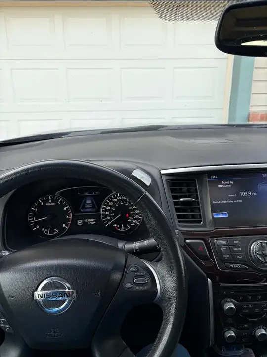 Nissan Pathfinder 2015 photo 4