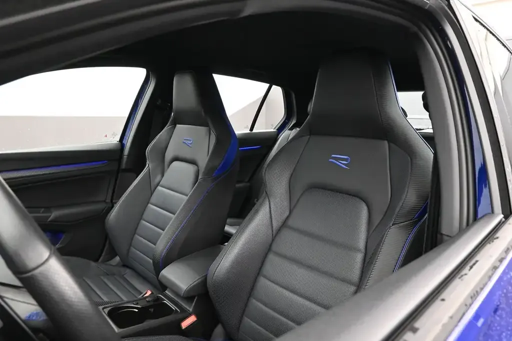 Volkswagen Golf R 2024 photo 5