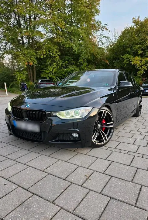 BMW F30