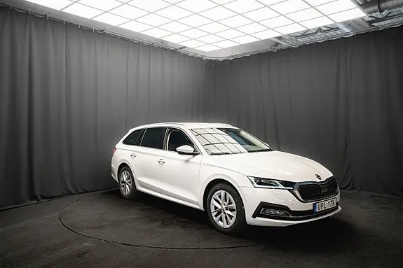 Skoda Octavia 2022 photo 4