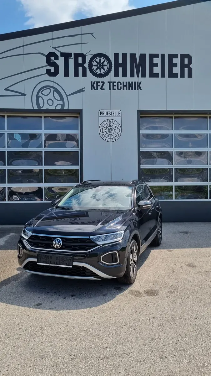 Volkswagen T-Roc 2025 photo 2