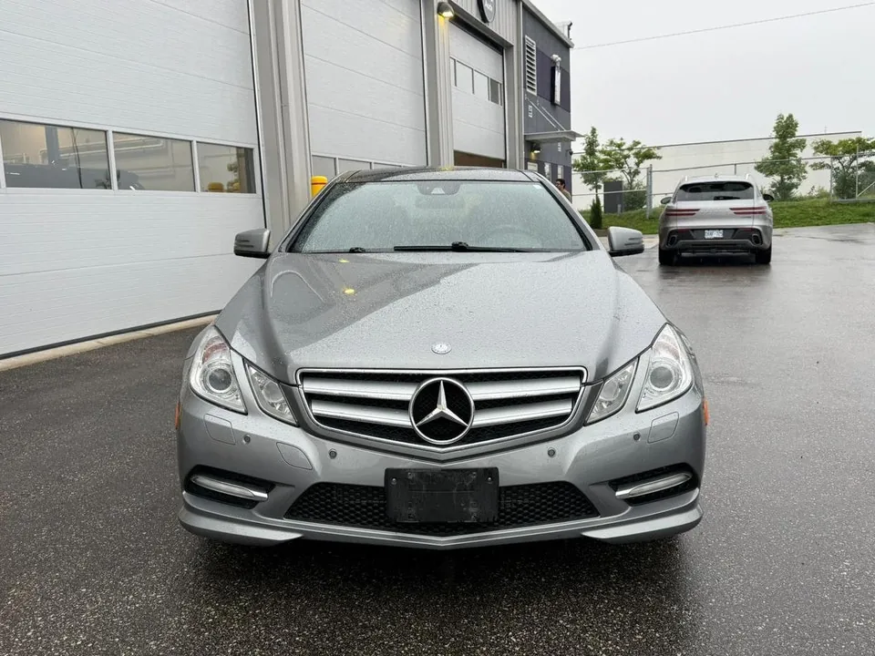 Mercedes-Benz E-Class 2012 photo 2