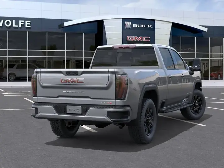 GMC Sierra 3500Hd 2026 photo 5