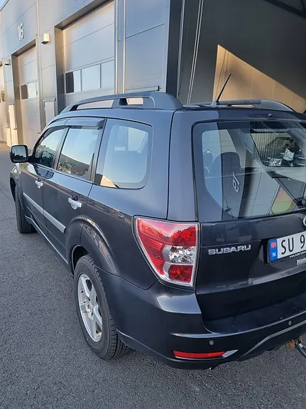 Subaru Forester 2010 photo 4