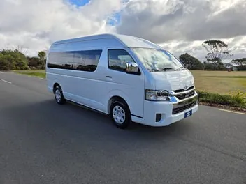 Toyota Hiace 2026 photo 2
