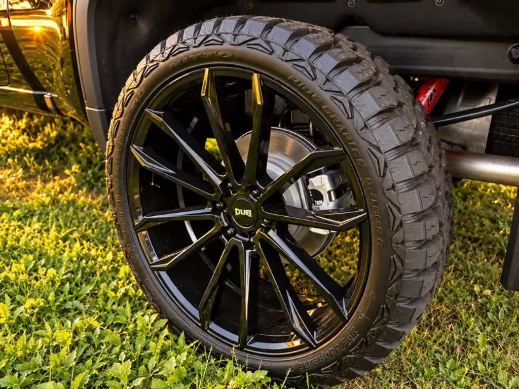 GMC Sierra 1500 2026 photo 2
