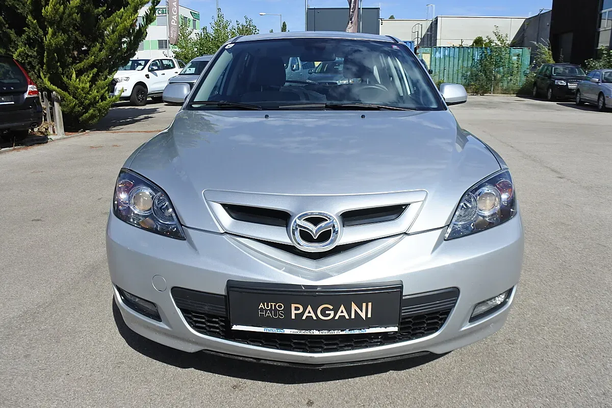 Mazda Mazda3 2009 photo 3