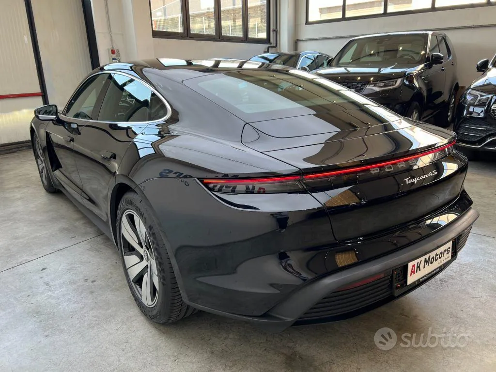Porsche Taycan 2021 photo 3