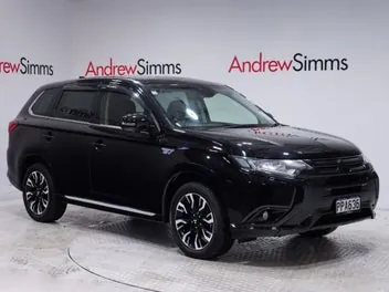 Mitsubishi Outlander 2015 photo 2