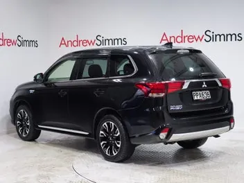 Mitsubishi Outlander 2015 photo 3