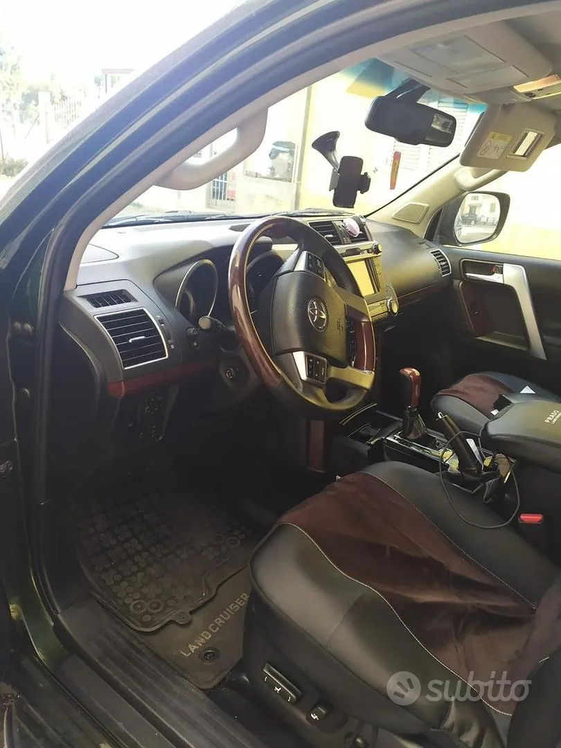 Toyota Land Cruiser 2016 photo 5