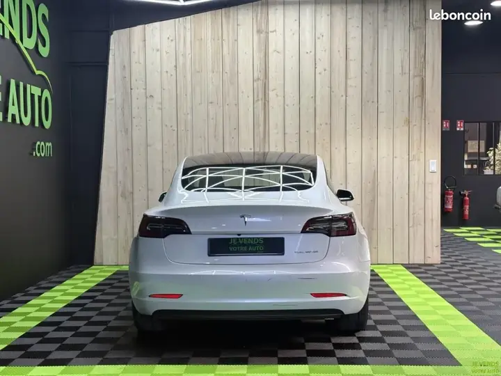 Tesla Model 3 2021 photo 5