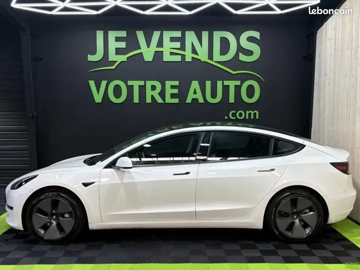 Tesla Model 3 2021 photo 4