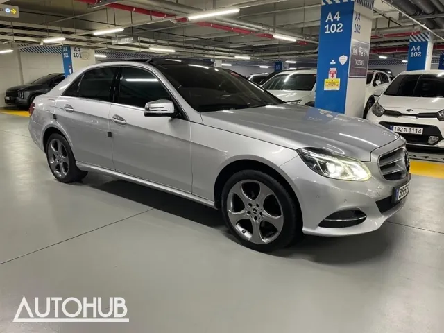 Mercedes-Benz E-Class 2013 photo 2