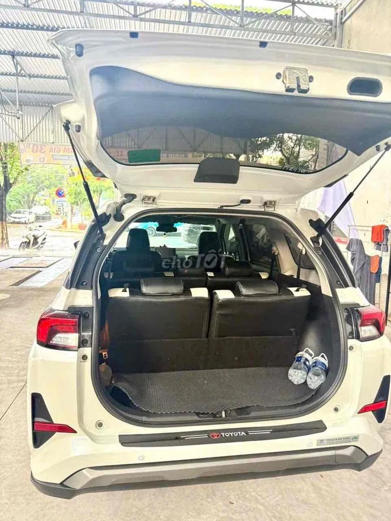 Toyota Veloz Cross 2025 photo 2