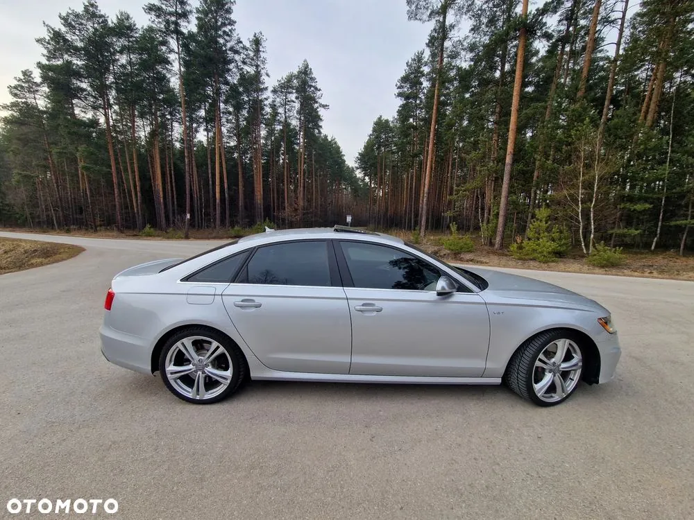 Audi S6 2012 photo 4