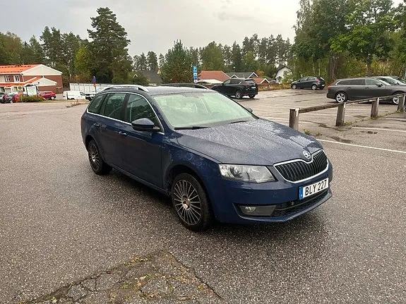 Skoda Octavia 2014 photo 4