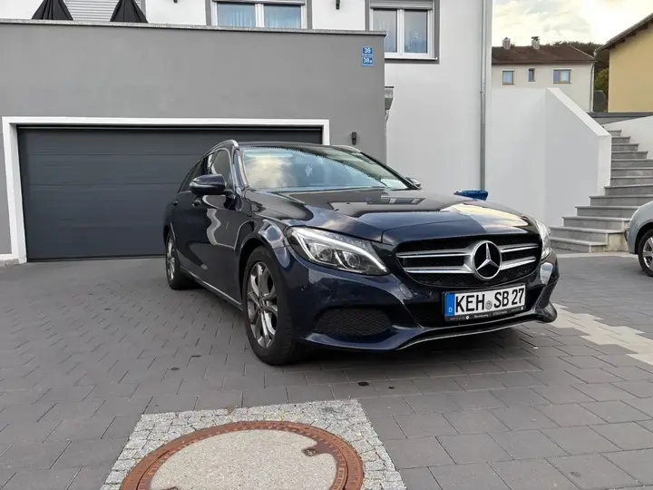 Mercedes-Benz C-Class 2015 photo 2