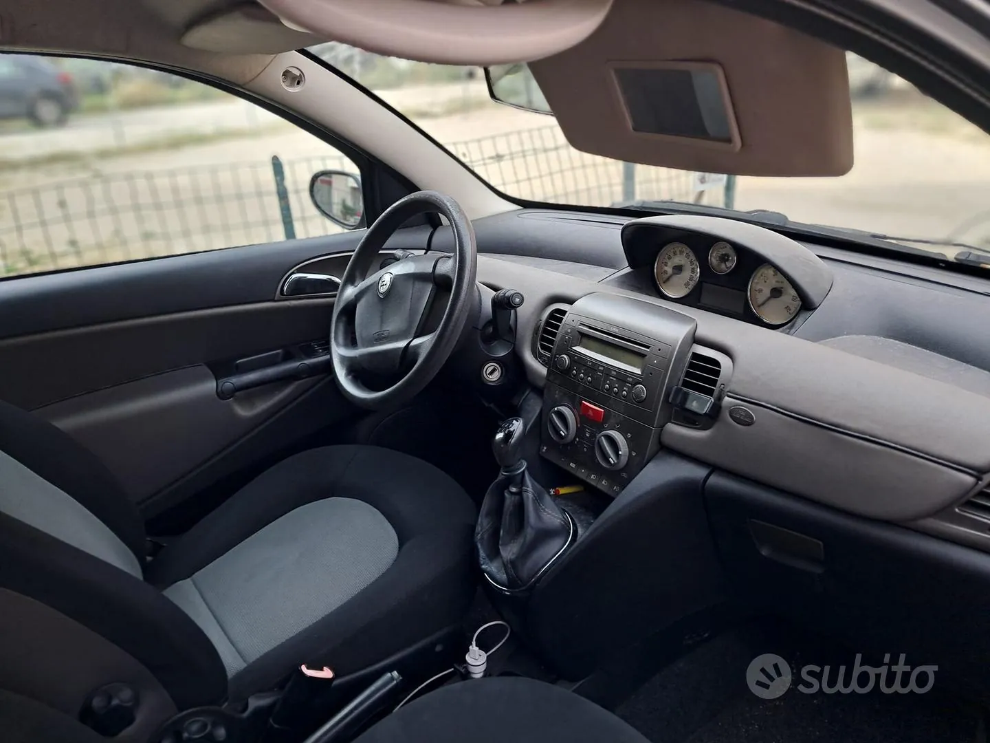 Lancia Ypsilon 2006 photo 3