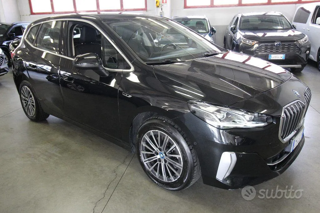 BMW 225E Xdrive Active Tourer 2023 photo 3