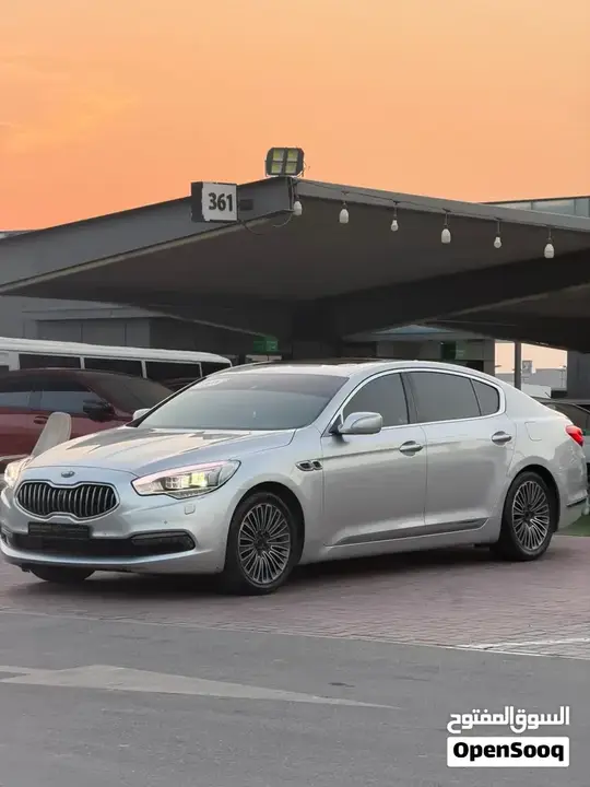 Kia Quoris 2014 photo 2