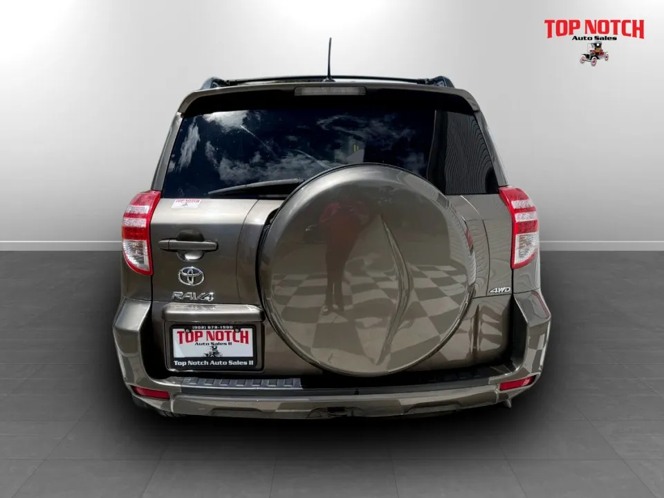 Toyota Rav4 2011 photo 5