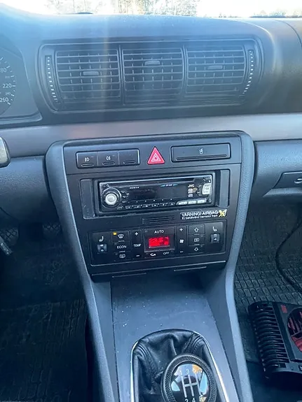 Audi A4 2000 photo 5