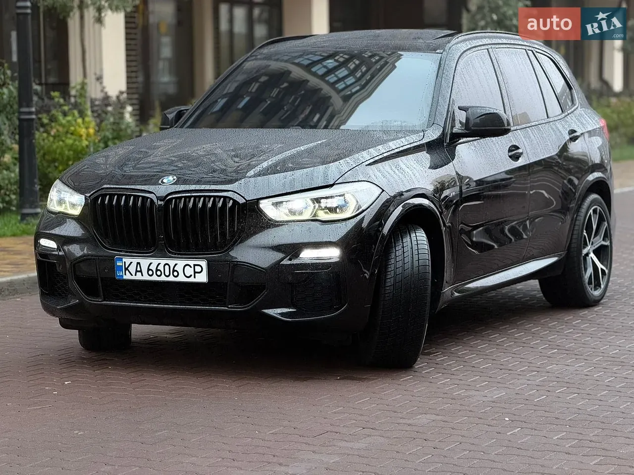 BMW X5 2018 photo 2