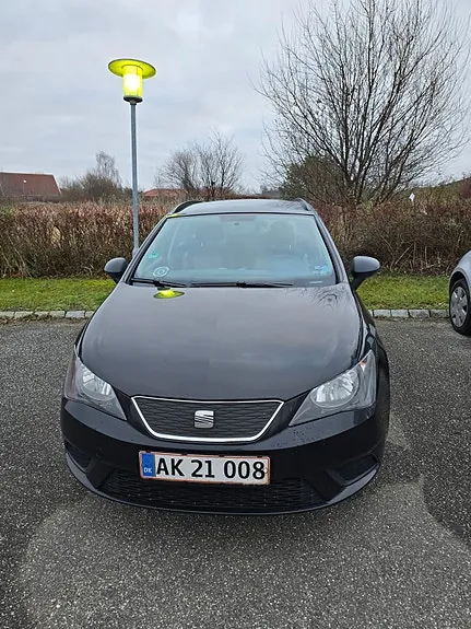 Seat Ibiza 2014 photo 2