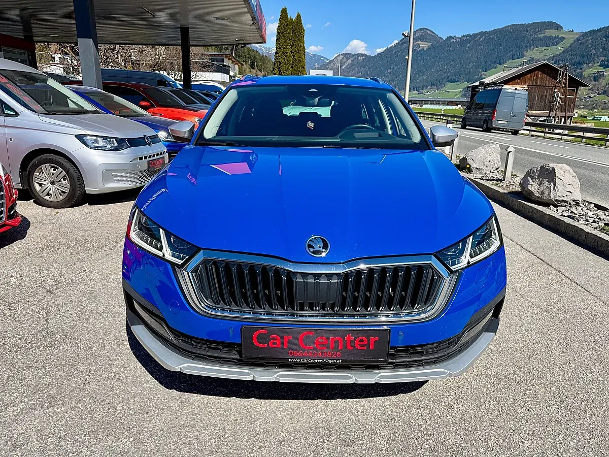 Skoda Octavia 2022 photo 2