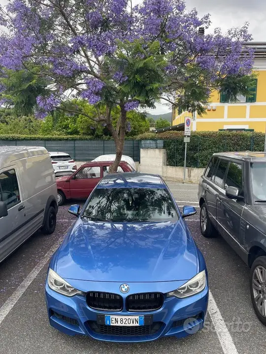 BMW 3 Series 2012 photo 2