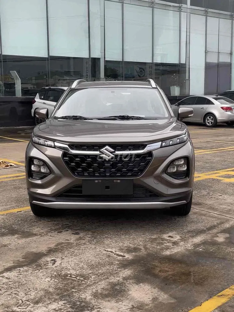 Suzuki Fronx 2025 photo 2