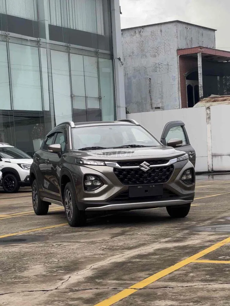 Suzuki Fronx 2025 photo 3