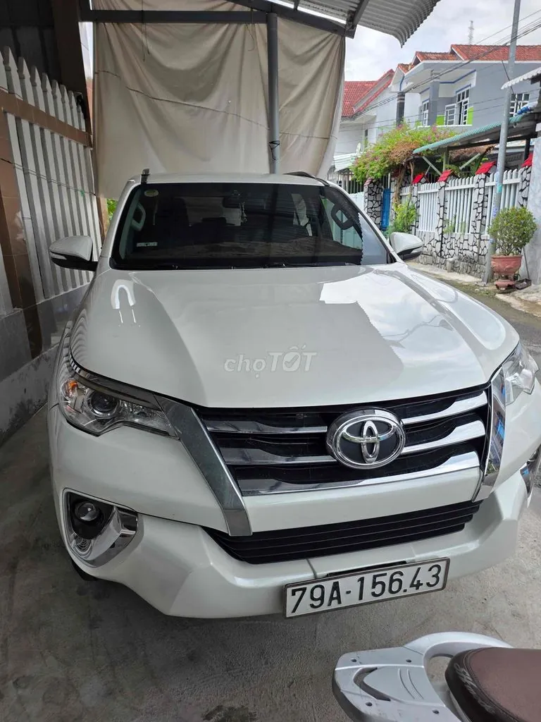 Toyota Fortuner 2017 photo 3