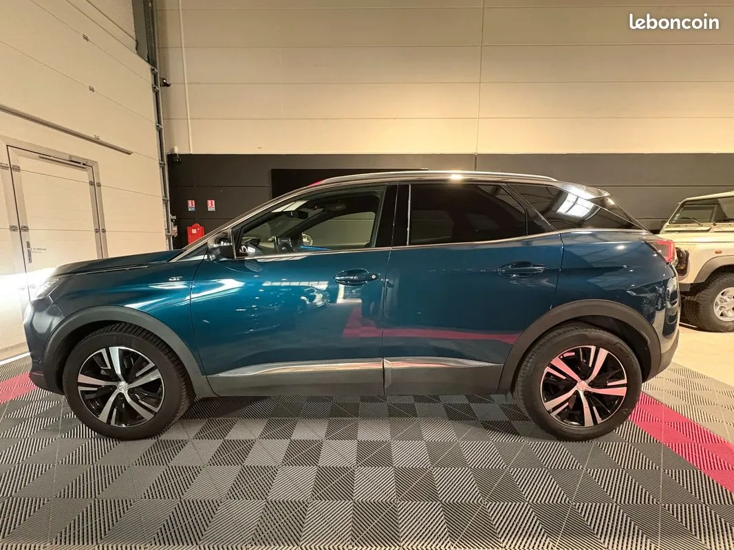 Peugeot 3008 2023 photo 2