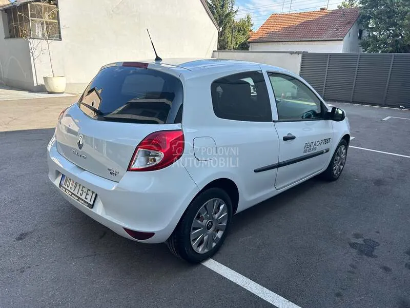 Renault Clio 2011 photo 4