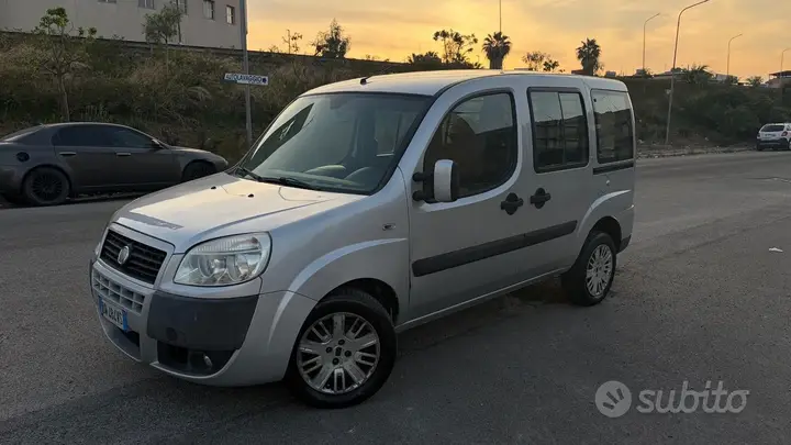 Fiat Doblo 2009 photo 5