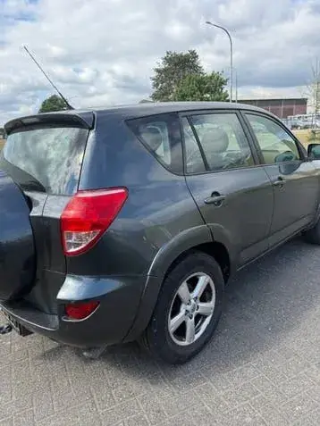 Toyota Rav4 2006 photo 3