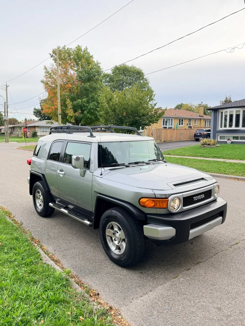 Toyota Fj Cruiser 2010 photo 3