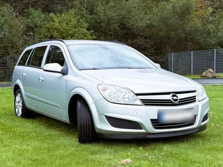 Opel Astra H