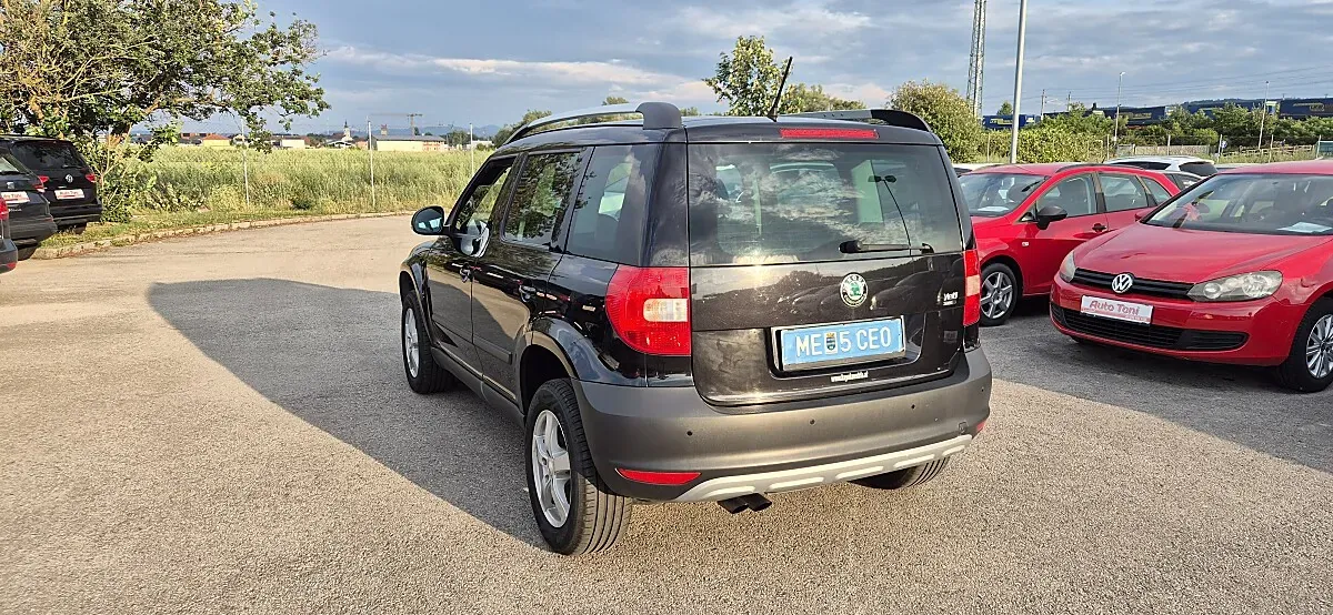 Skoda Yeti 2012 photo 3