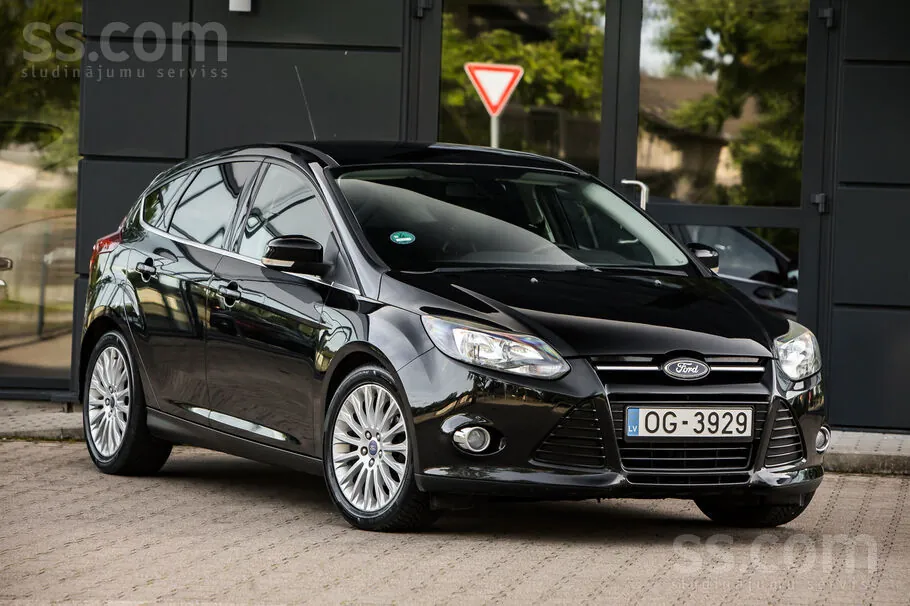 Ford Focus 2011 photo 4