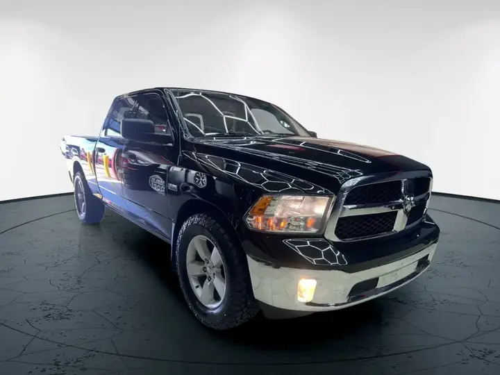 Ram 1500 Classic Tradesman 2022 photo 2