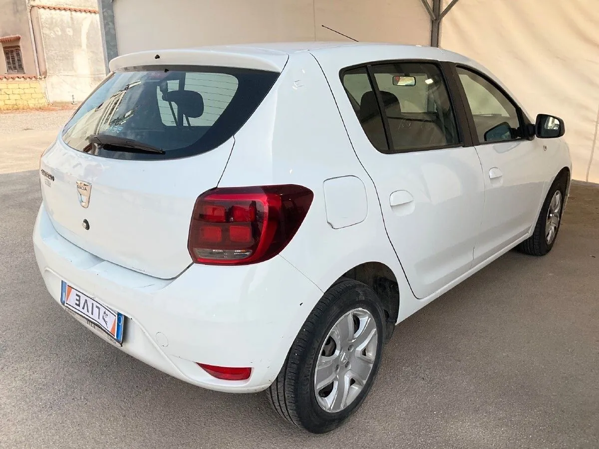 Dacia Sandero 2018 photo 4