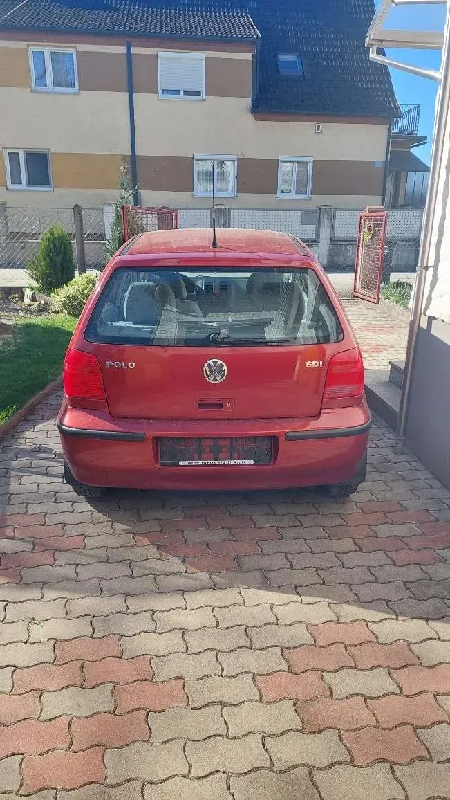 Volkswagen Polo 2000 photo 3
