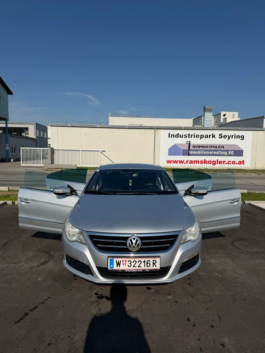 Volkswagen Passat Cc 2008 photo 2