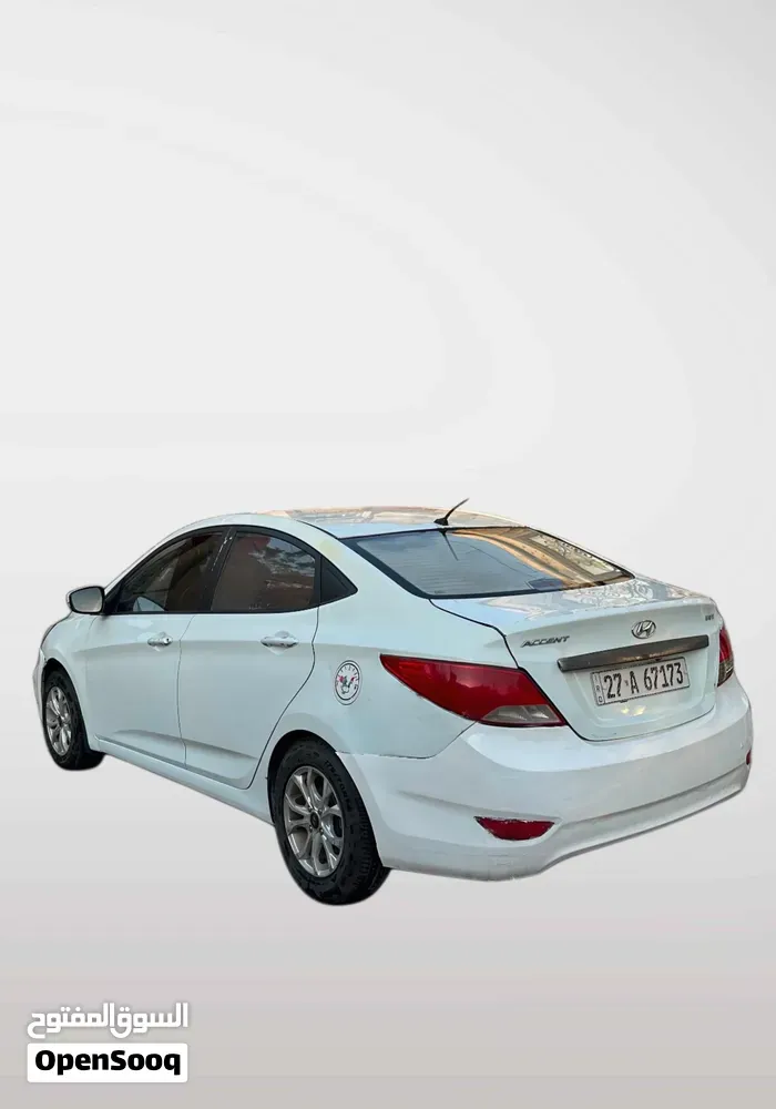 Hyundai Accent 2016 photo 4