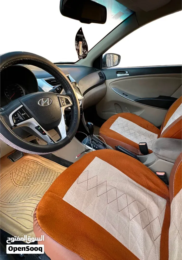 Hyundai Accent 2016 photo 2