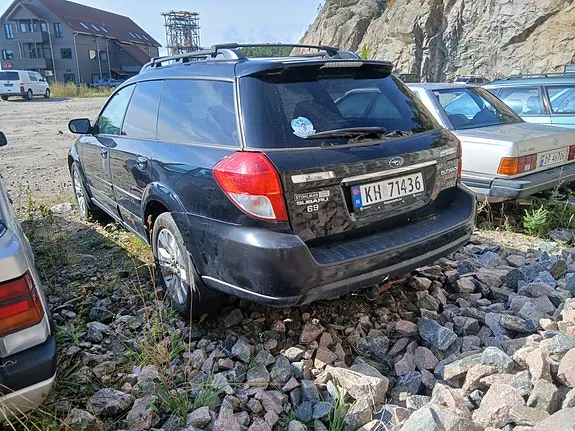 Subaru Outback 2009 photo 3